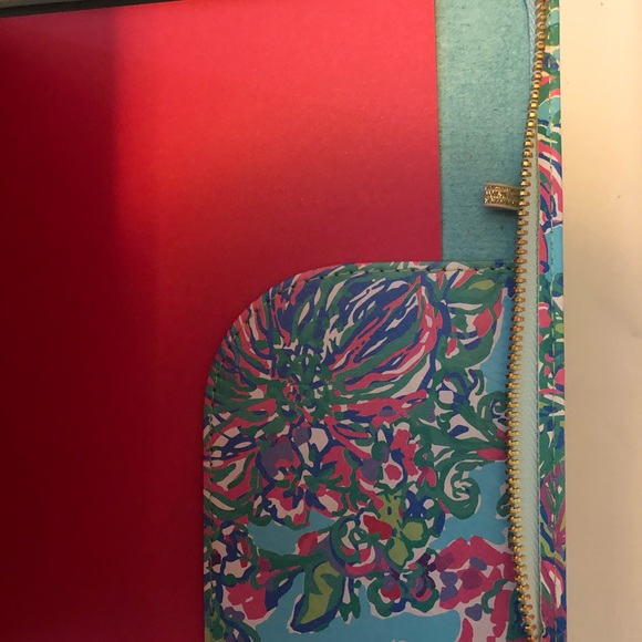 Lilly Pulitzer notepad + gift bag - Picture 11 of 15